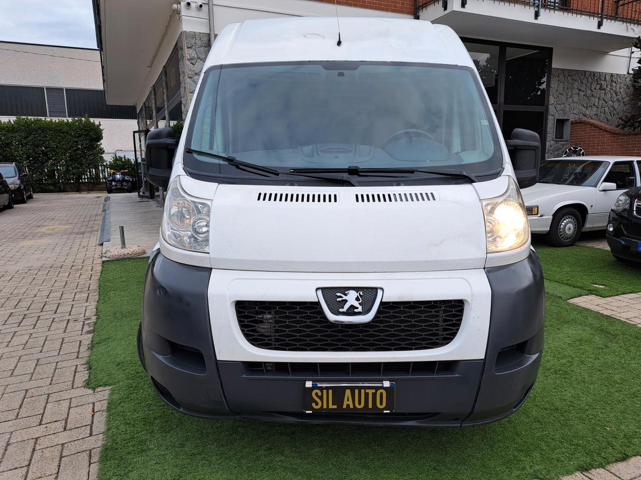 Peugeot Boxer 2.2 HDi/120CV