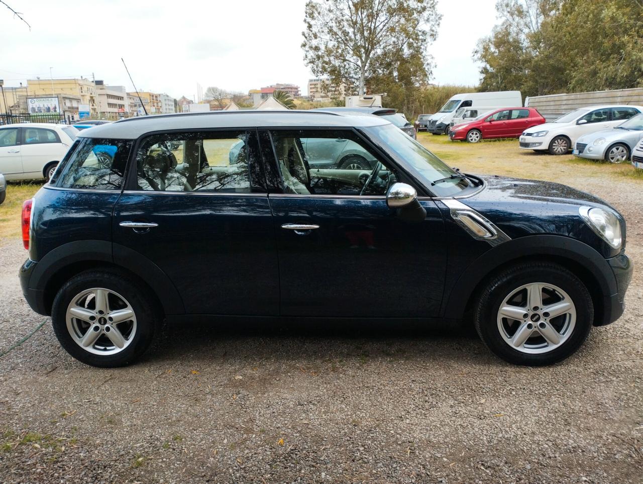 Mini Cooper Countryman SUPER GARANTITA!!