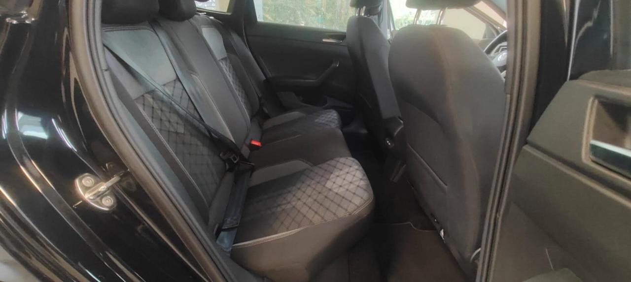 Volkswagen Taigo 1.0 TSI 115 CV R-Line