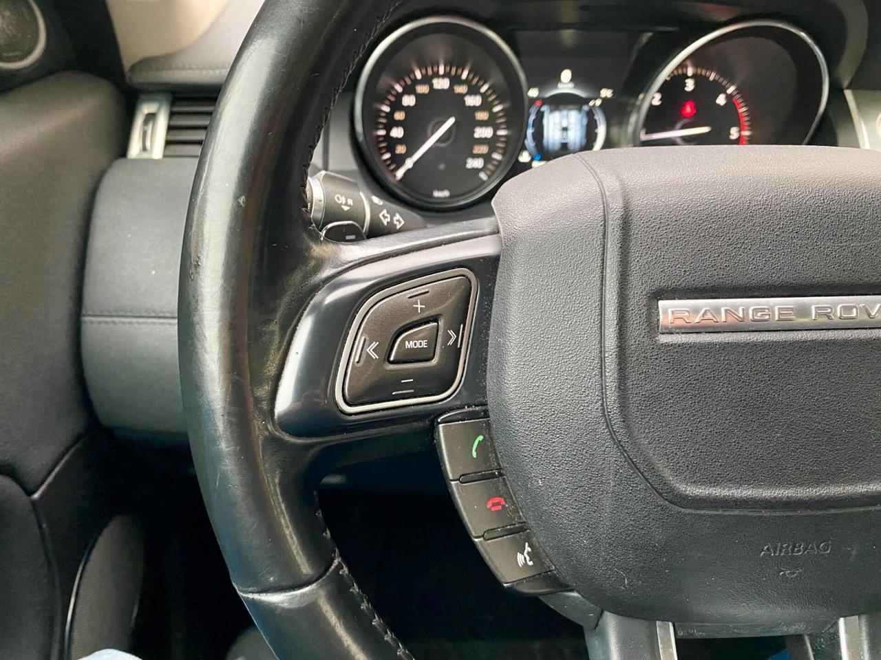 Land Rover Range Rover Evoque 5p 2.0 td4 Pure AWD 150cv auto FOTO IN AGGIORNAMENTO