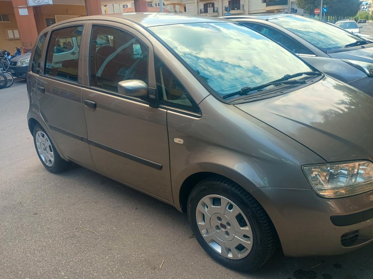 Fiat Idea 1.3 Multijet 16V 70 CV BlackLabel