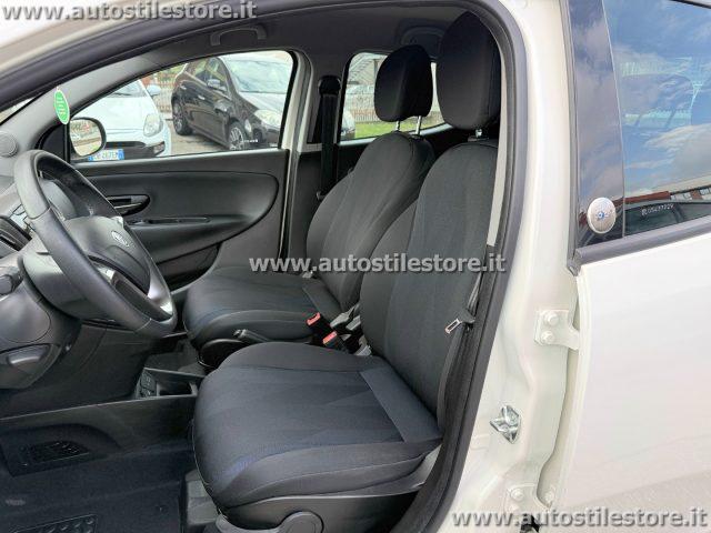 LANCIA Ypsilon 1.2 69 CV 5 porte GPL Ecochic Gold