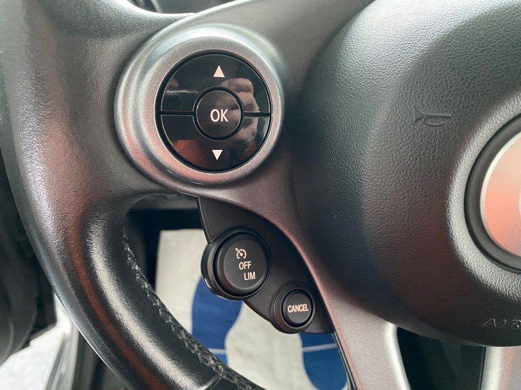 smart forTwo 70 1.0 twinamic Automatica Passion