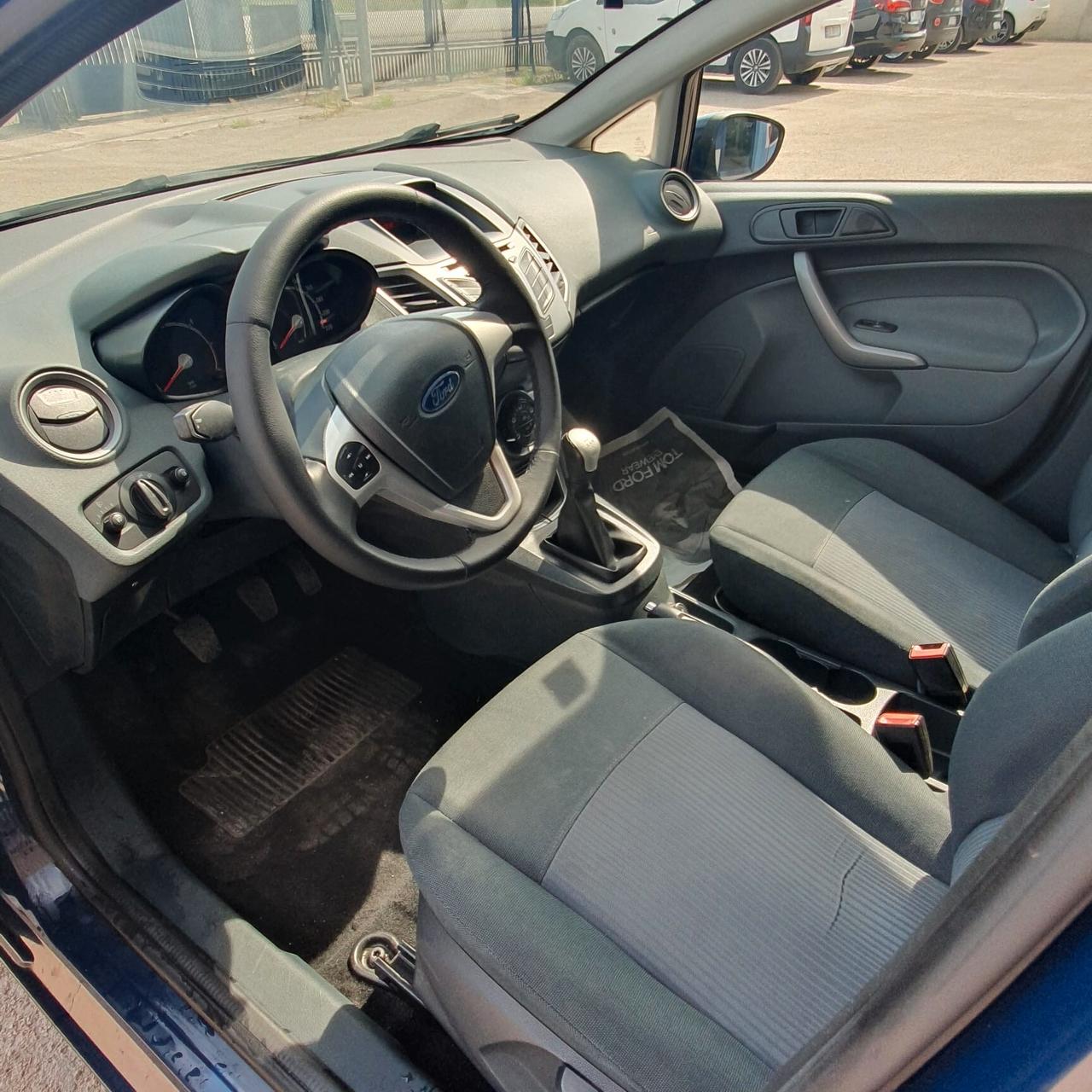 Ford Fiesta 1.4 TDCi 70CV 5 porte