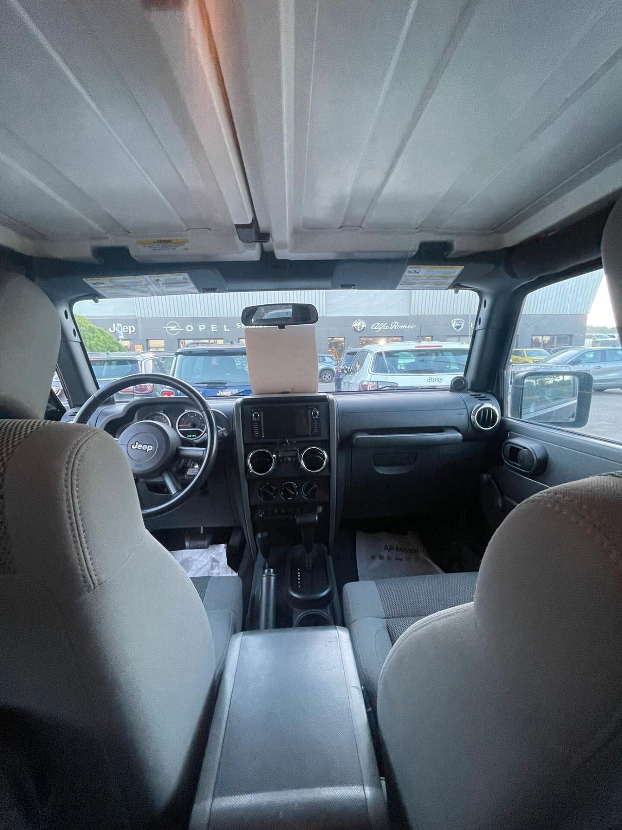 Jeep Wrangler 2.8 CRD Sahara Auto