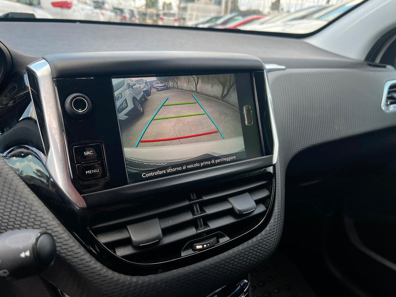 Peugeot 208 1.2 benz. Allure NEOPATENTATI COME NUOVA