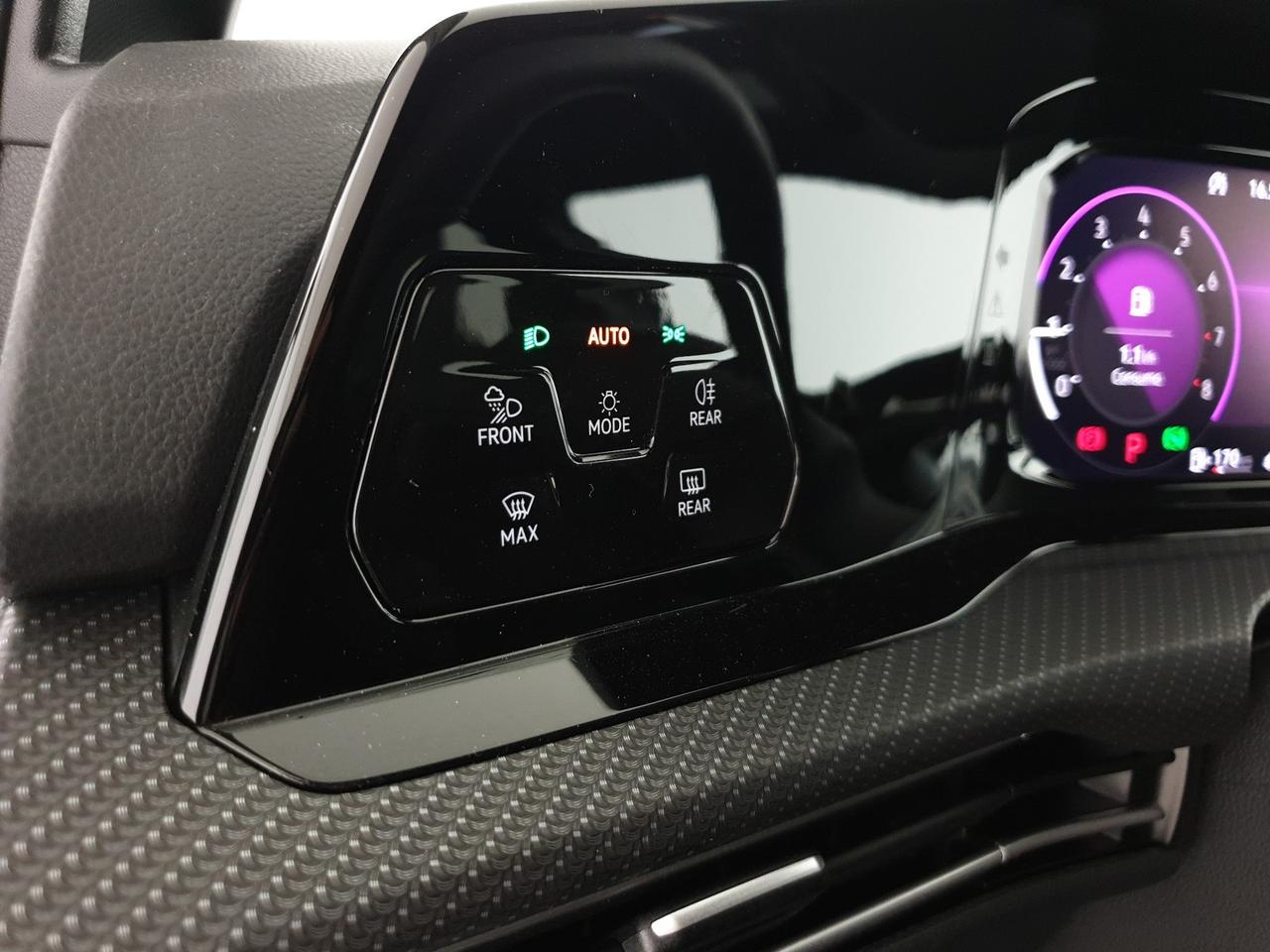 Volkswagen Golf 1.5 etsi evo r-line 150cv dsg