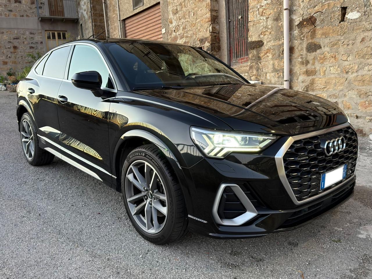 Audi Q3 Sportback 40 TDI 190cv Quattro S-Line - TETTO