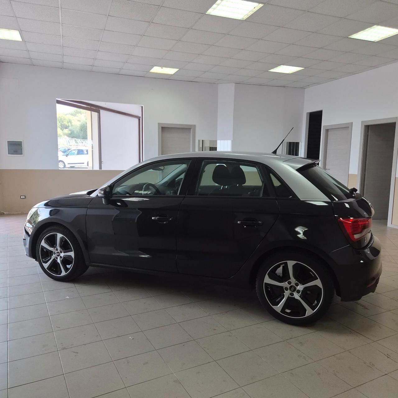 Audi A1 1.6 TDI 116 CV Admired