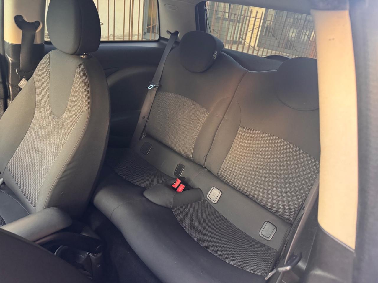 Mini 1.6 16V Cooper D Ok Neopatentati