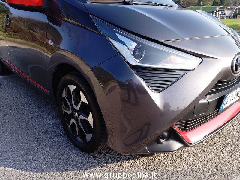 Toyota Aygo II 2018 5p 5p 1.0 x-fun m-mt 72cv