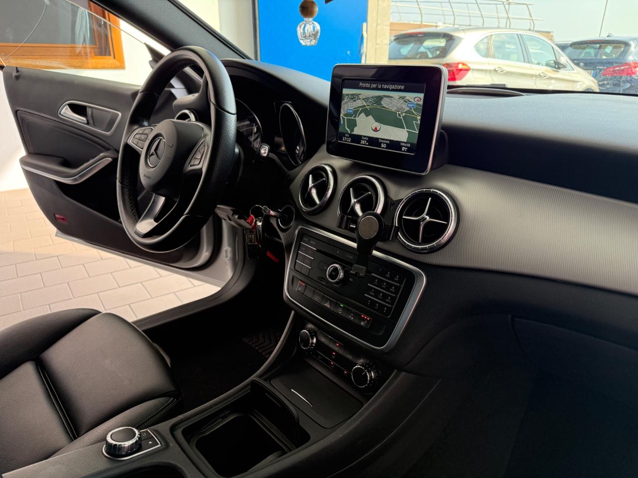 Mercedes-benz CLA 180 Sport 122cv