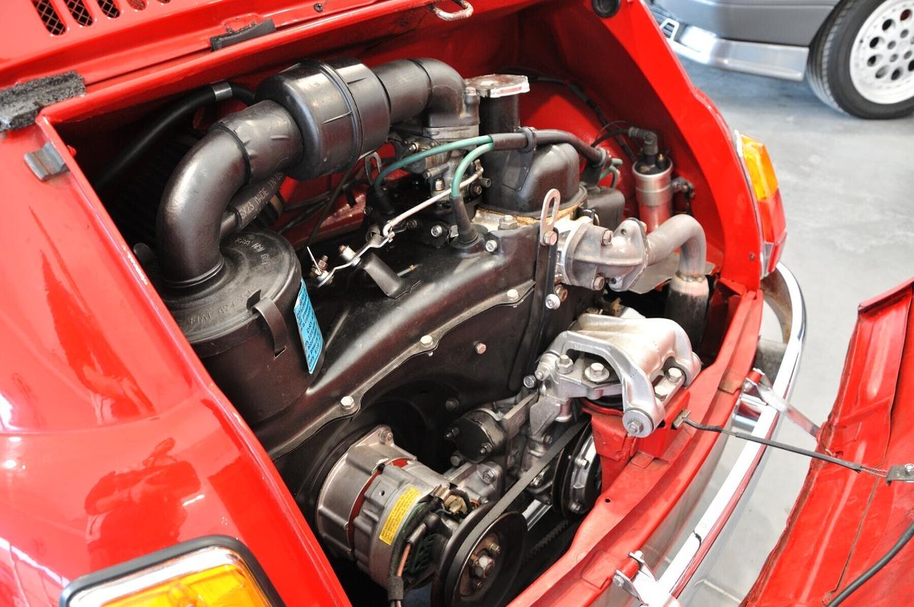 Fiat 500 F meccanica e interni nuovi