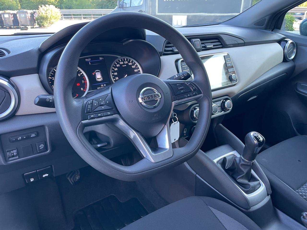 Nissan Micra IG-T 100 5 porte N-Connecta