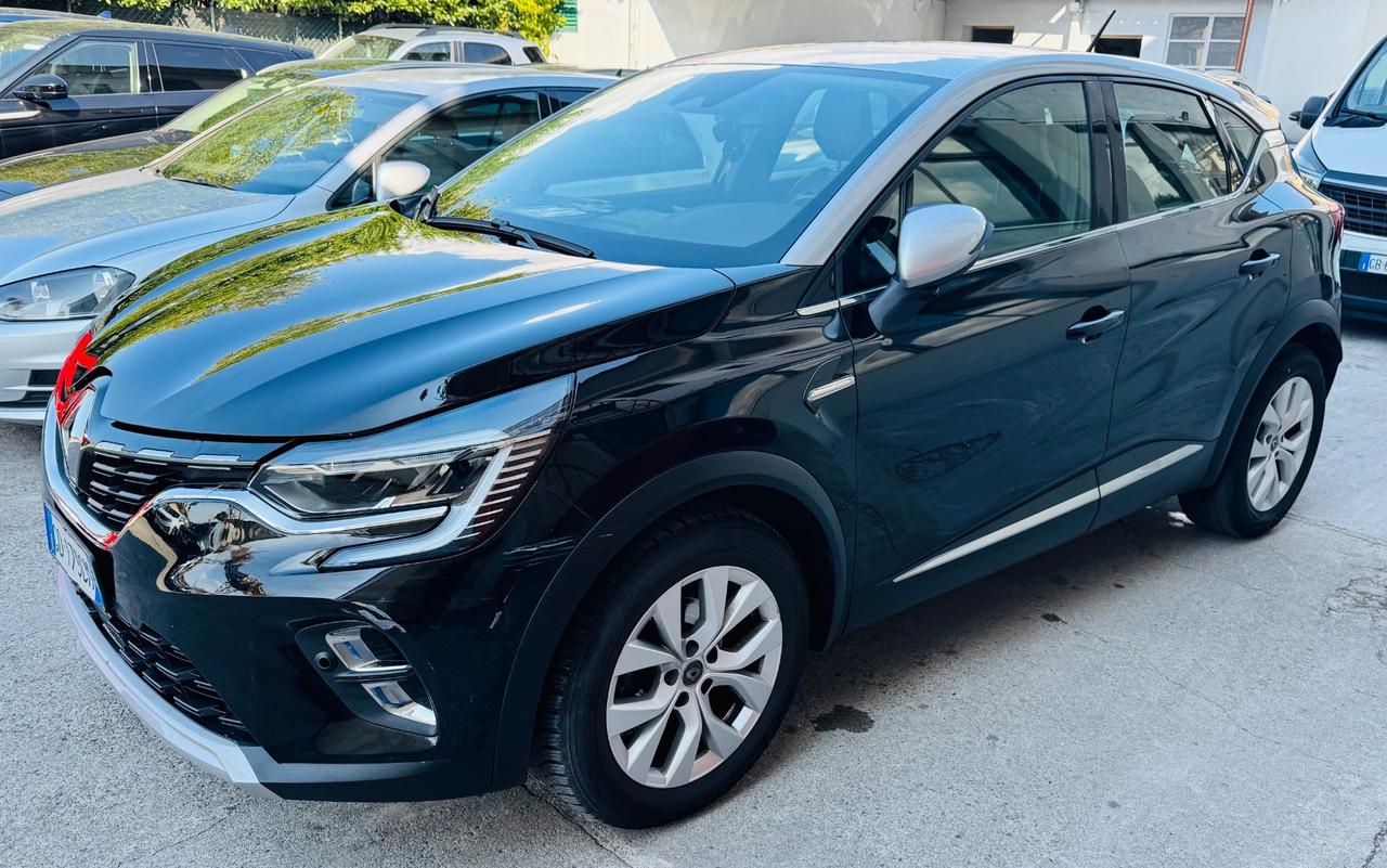Renault Captur TCe 100 CV Intens