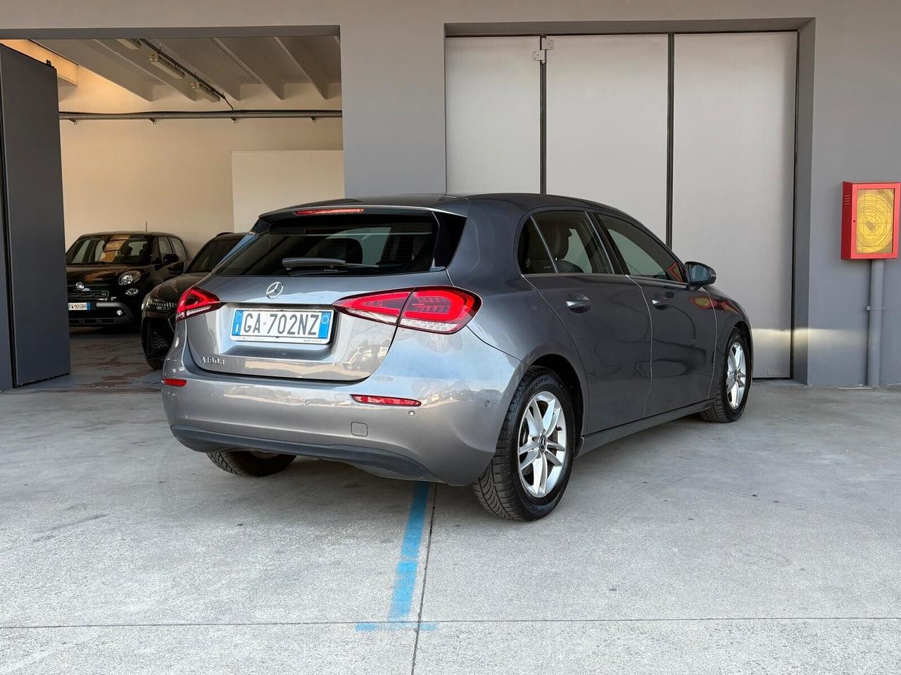 Mercedes-benz A 180 d Automatic Business Extra