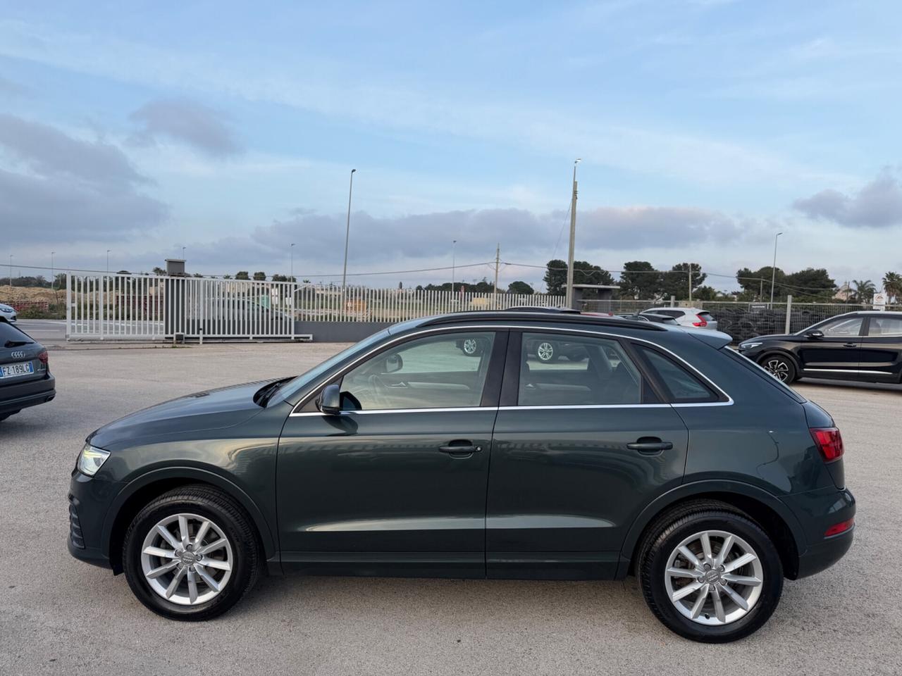AUDI Q3 2.0 TDI 120 CV FULL EDITION MANUALE MY18