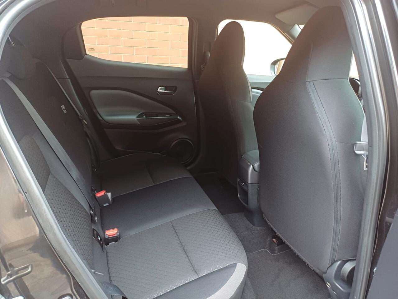 Nissan Juke 1.0 DIG-T 114 CV N-Connecta