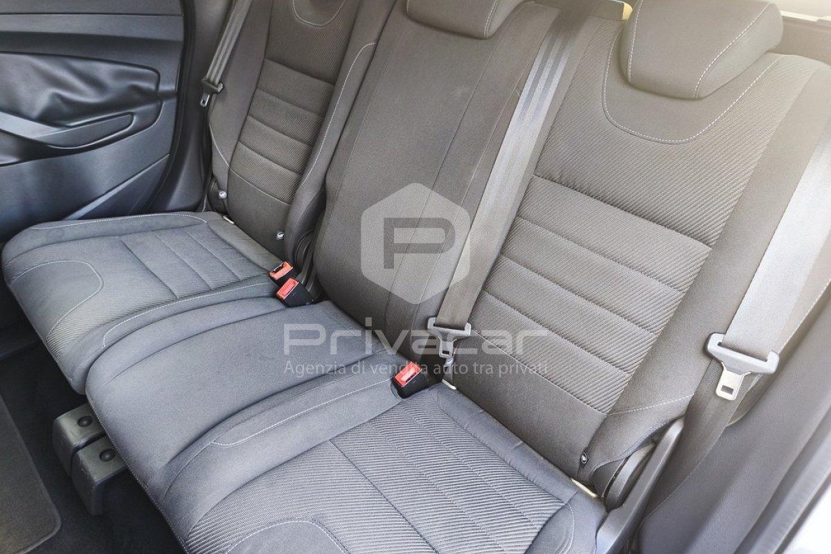 FORD Kuga 2.0 TDCI 140 CV 4WD Powershift Business