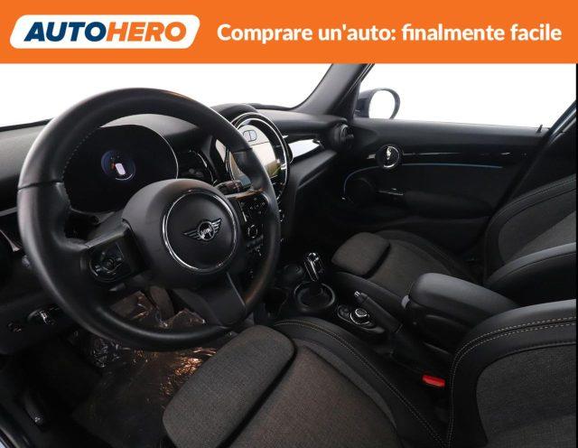 MINI Cooper 1.5 Cooper Essential 5 porte