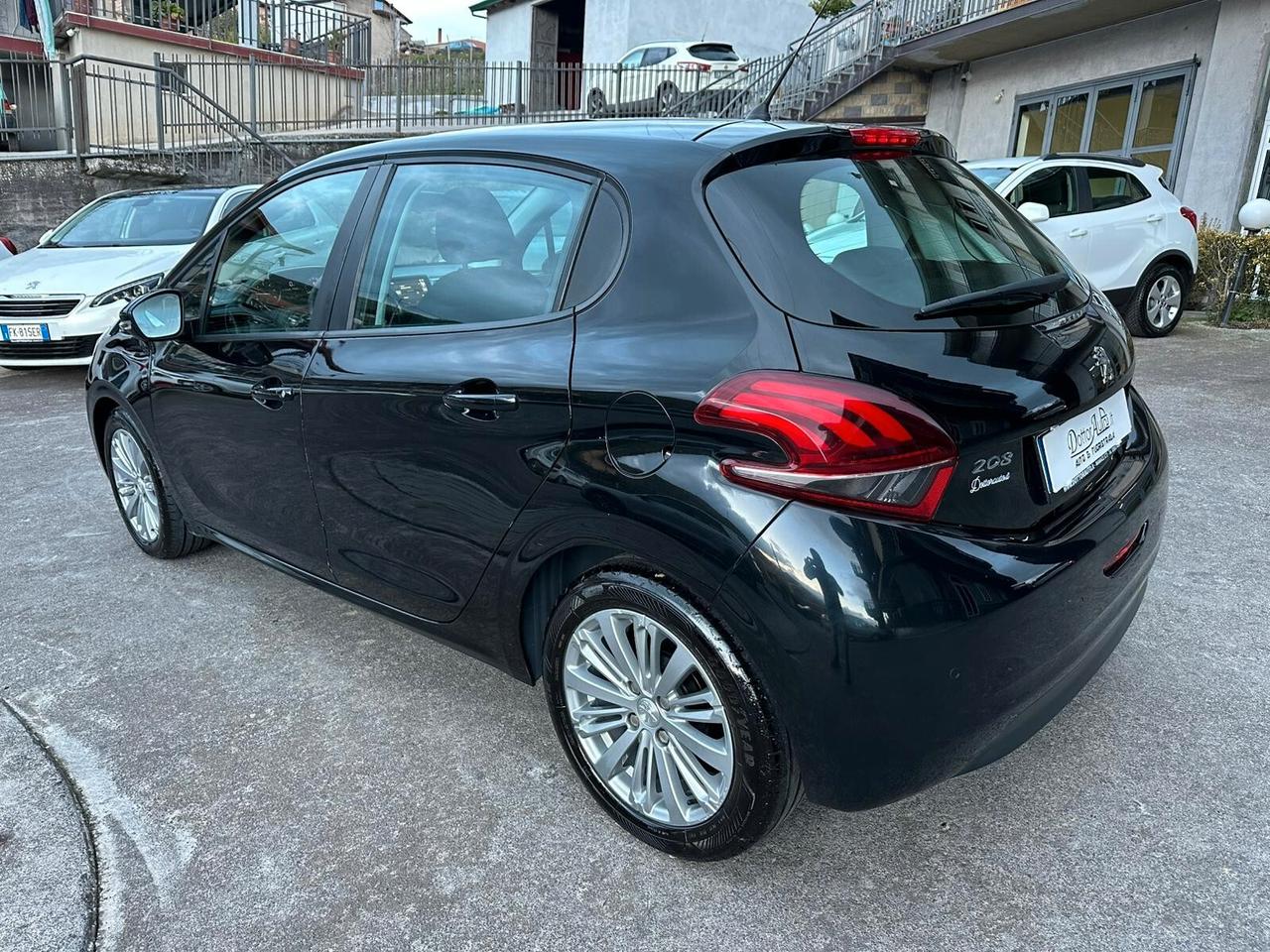 Peugeot 208 BlueHDi 75 5 porte Allure