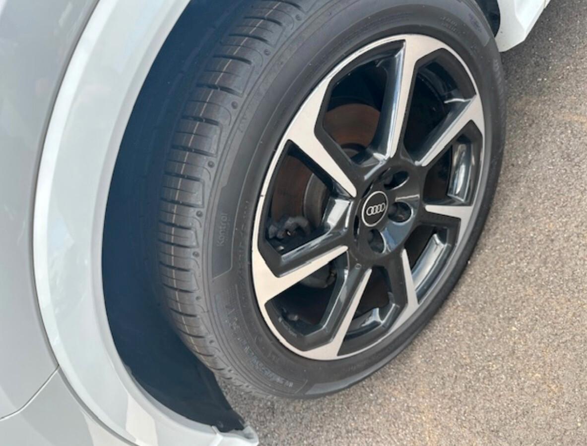 Audi Q3 SPB 35 TFSI S tronic S LINE PACK BLACK BANG E OLUFSUNESN CERCHI 19