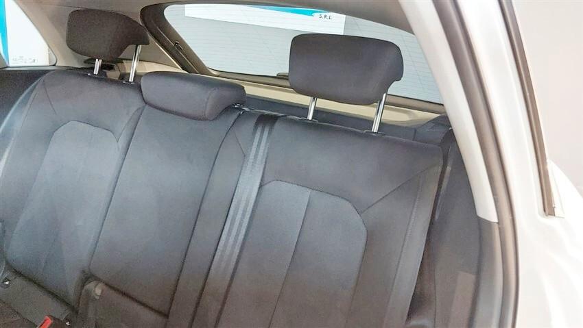 Audi Q3 2.0 TDI 150 CV S tronic