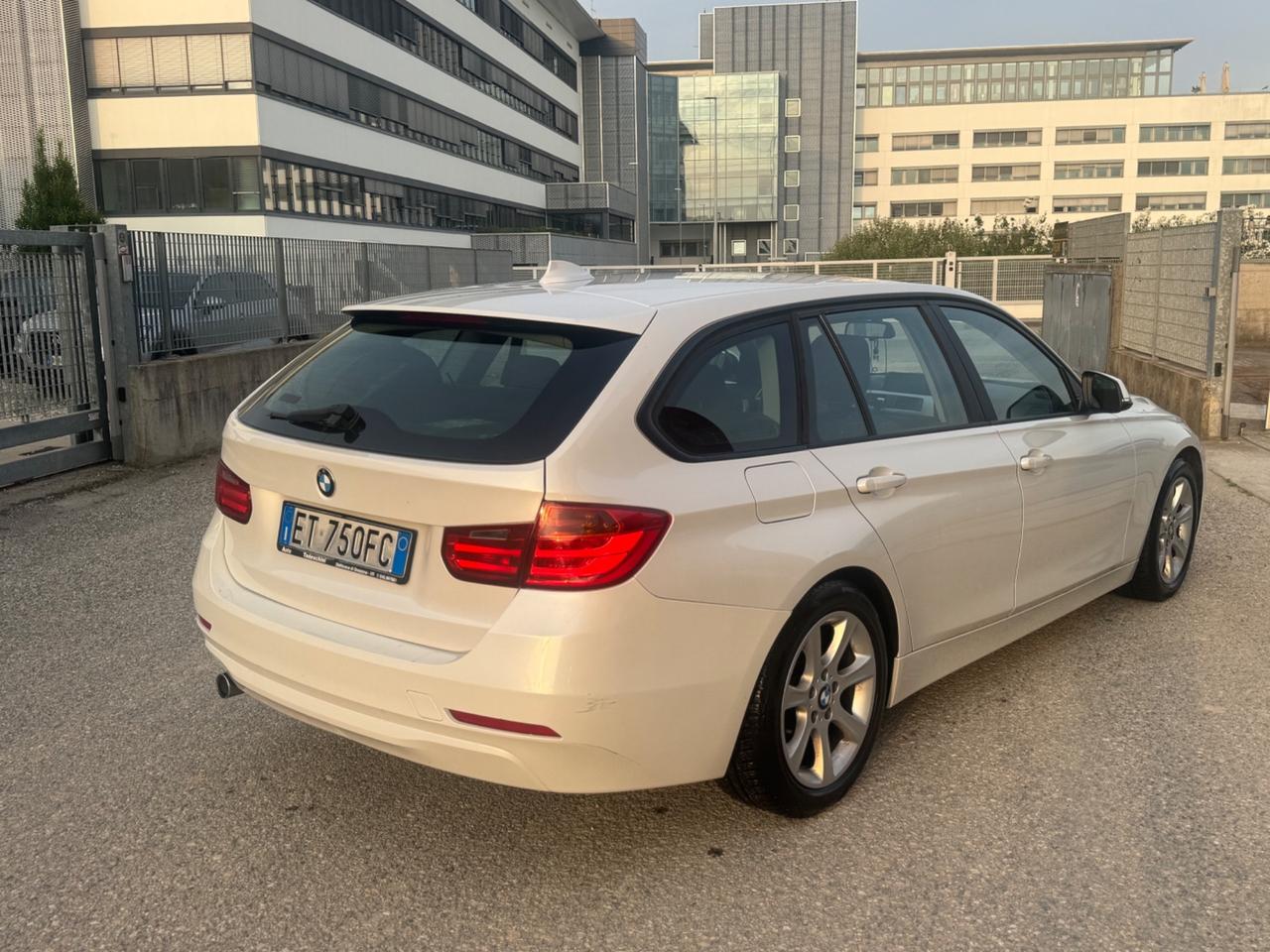 Bmw 318 318d Touring Modern