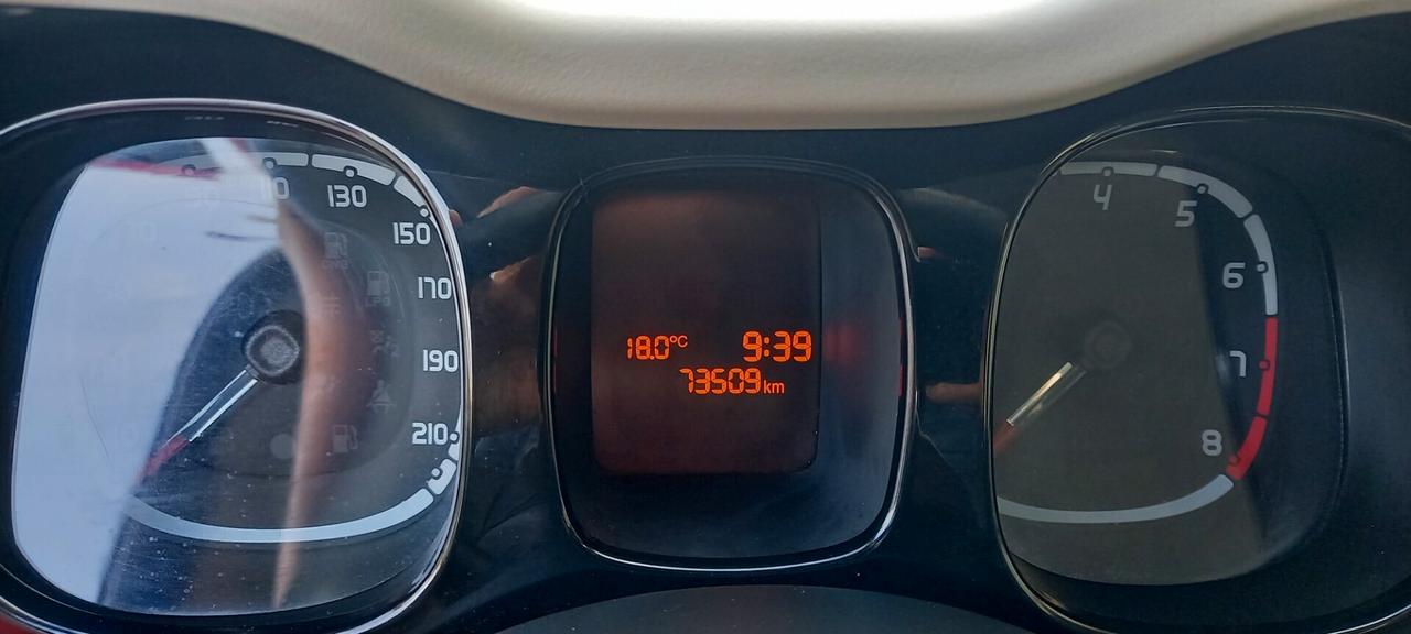 Fiat Panda Modello Lounge Benzina cc. 900 5 Porte SOLO 73.500 Chilometri UTILIZZABILE X I NEOPATENTATI 2025...!!!!