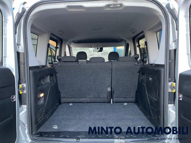 FIAT Doblo 1.6 MJT 105CV LOUNGE 5 POSTI AUTOCARRO RETROCAMERA