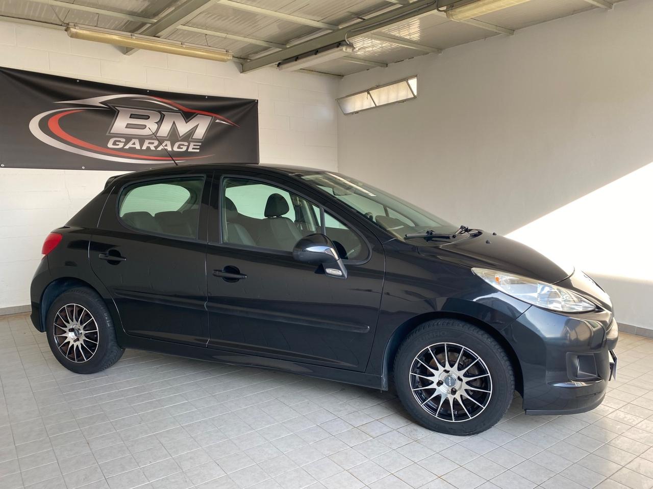 Peugeot 207 1.4 HDi 70CV FAP 5p. XS