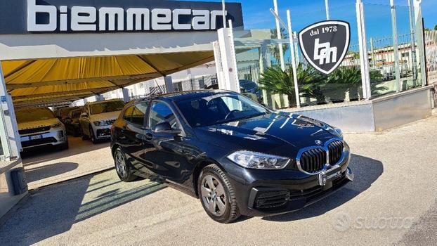 BMW 116 d 5p. Luxury i.e