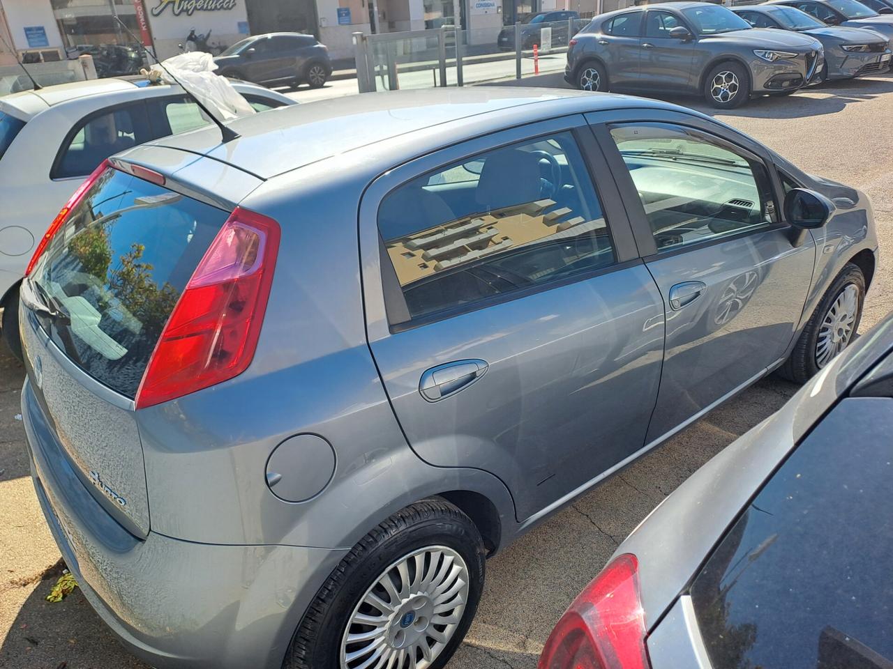 Fiat Grande Punto 1200b