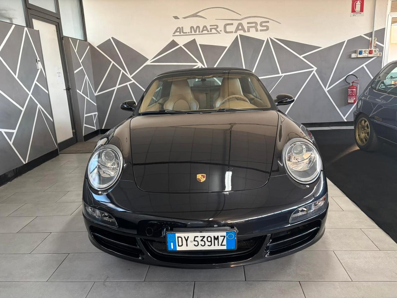 Porsche 911 Carrera Cabriolet