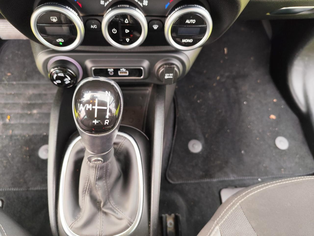 Fiat 500L 1.3 Multijet 95 CV Dualogic Cross