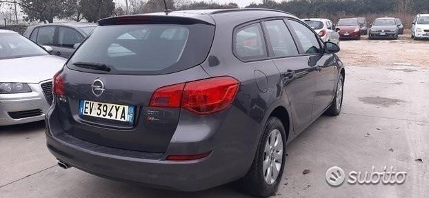 Opel Astra 2.0 CDTI 160 CV Station Wagon sport turer