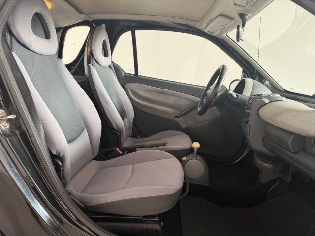 SMART ForTwo 700 coupé passion (45 kW)