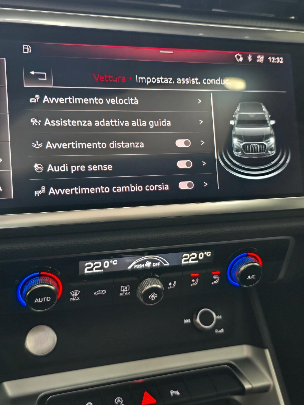 Audi Q3 40 TDI quattro S tronic Business Advanced