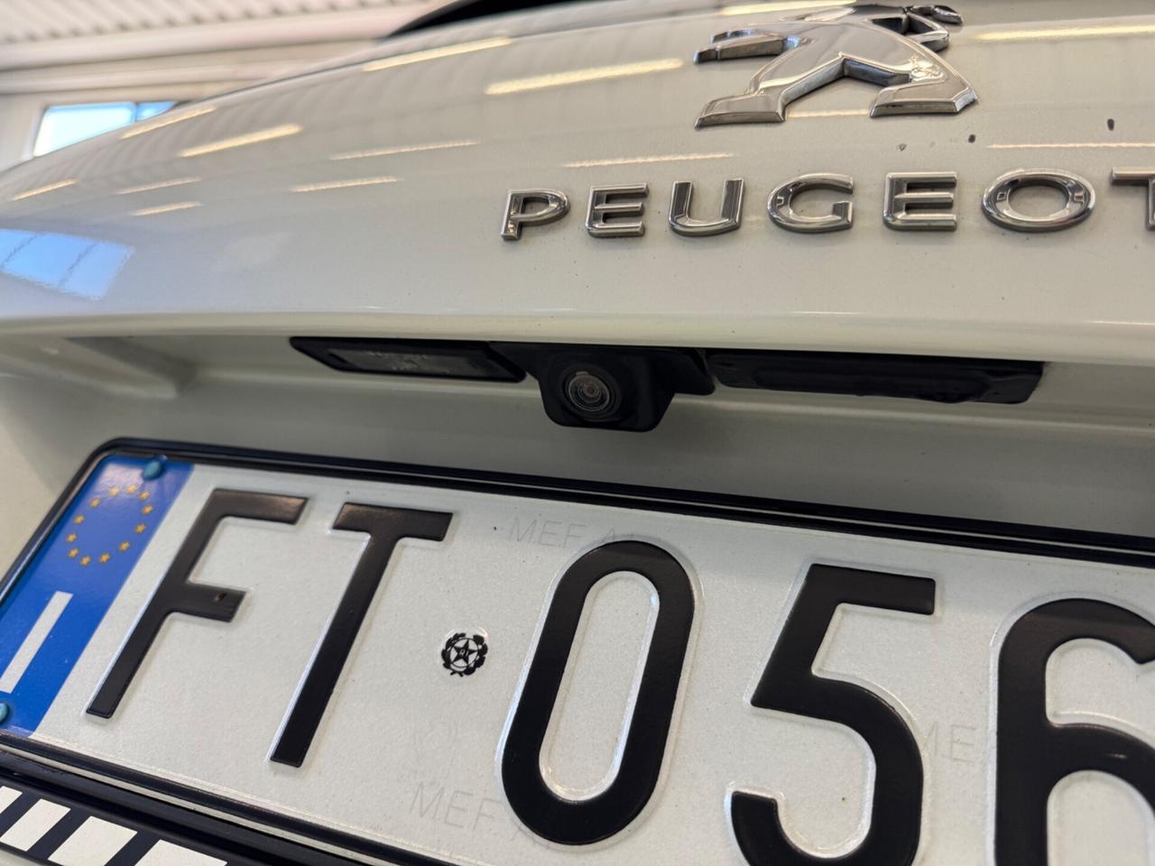 Peugeot 308 HDI 120cv Automatica