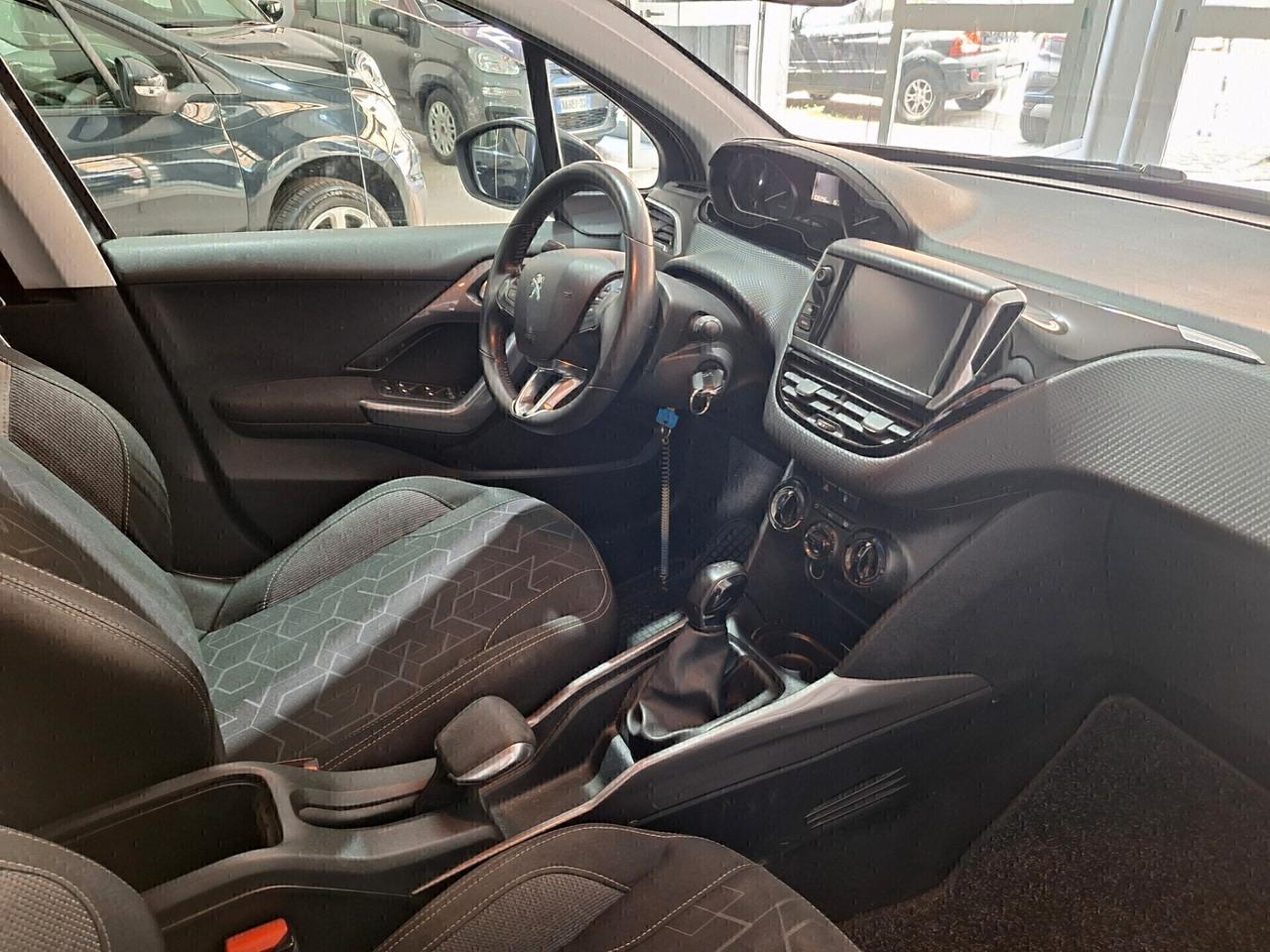 Peugeot 2008 1.2 GPL (NUOVO) 82CV 2018