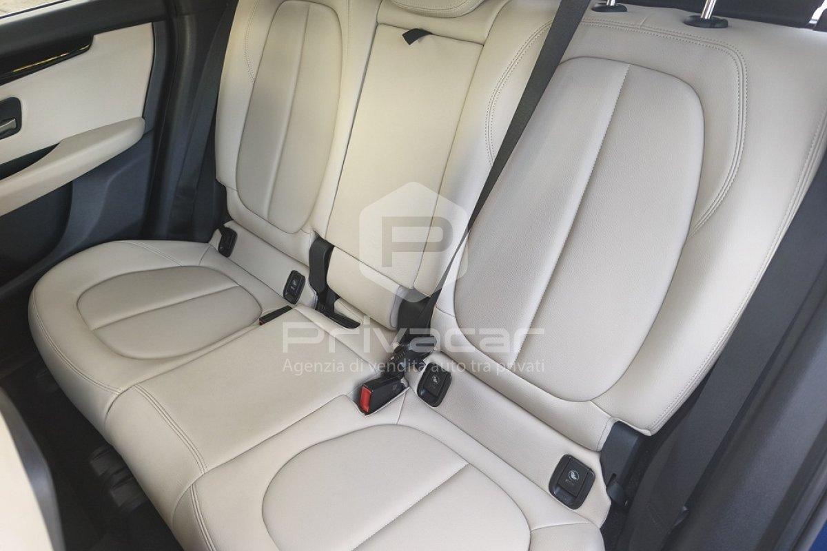 BMW 218i Active Tourer Luxury