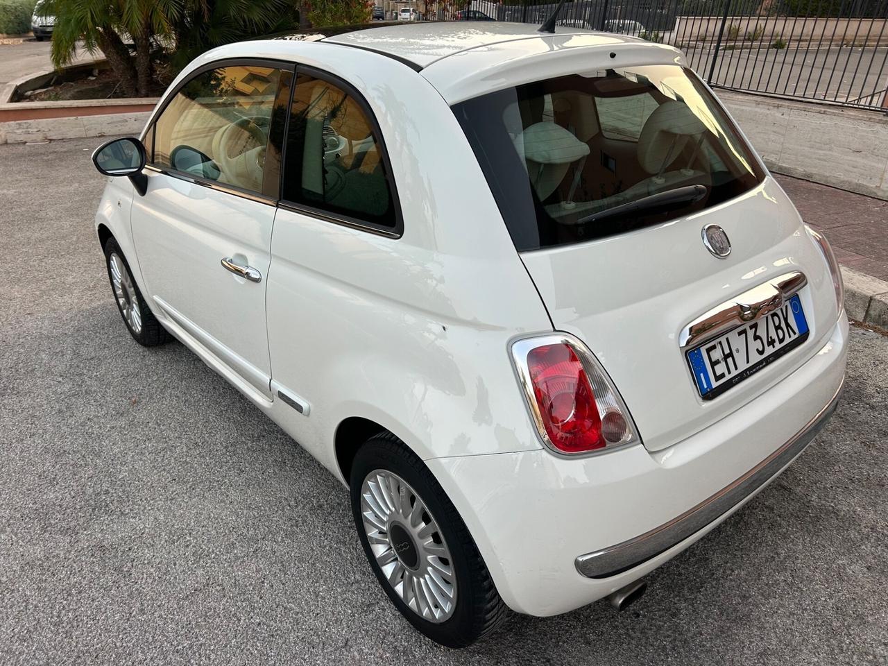 Fiat 500 1.2 Lounge ideale per neopatentati