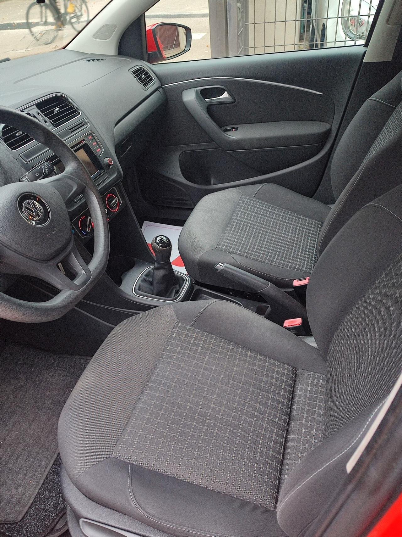 VOLKSWAGEN POLO 2014 DIESEL EURO6B COME NUOVA