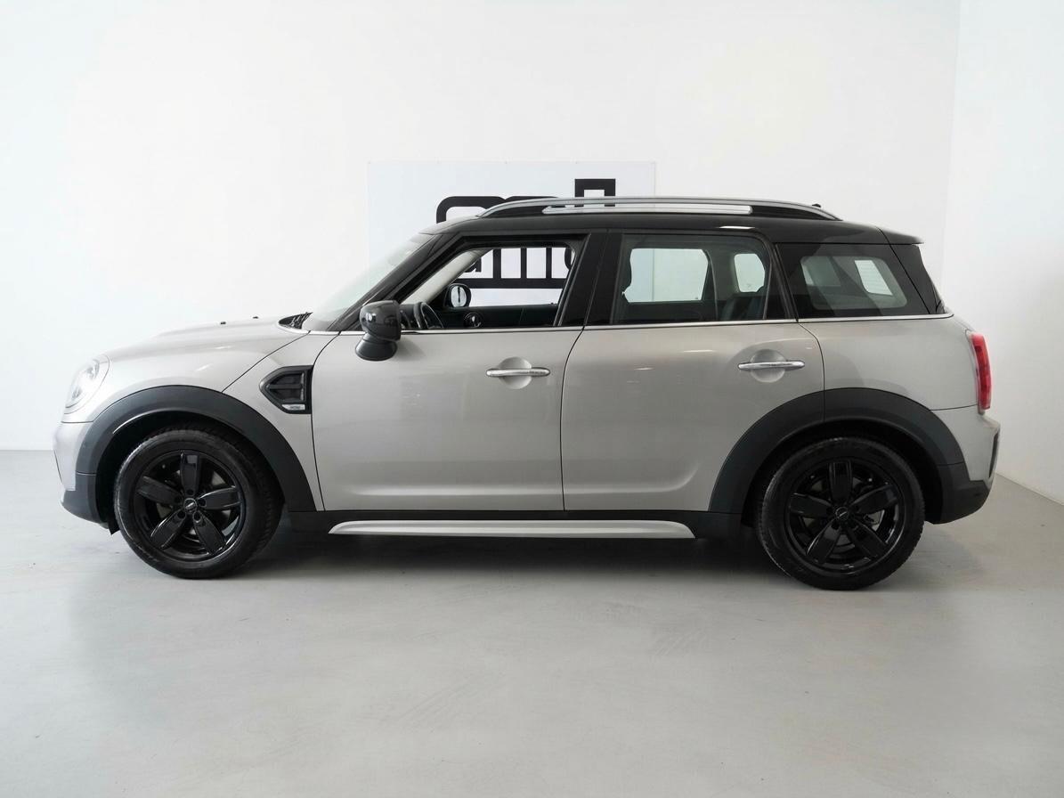 Mini Cooper Countryman 1.5 Essential auto
