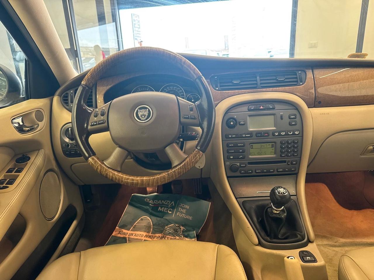 Jaguar X-Type 2.2D cat Executive 2007