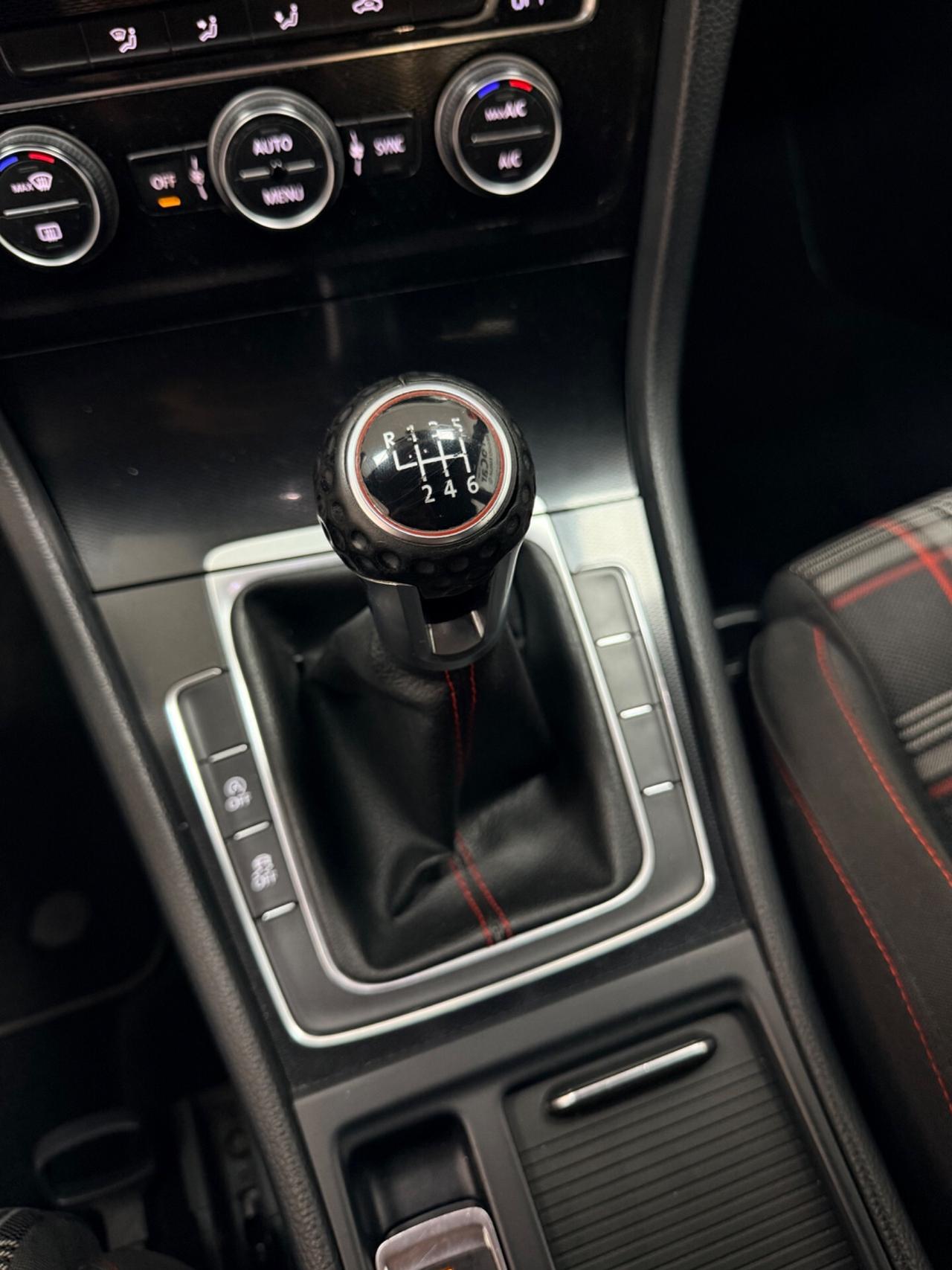 Volkswagen Golf GTI Performance 2.0 TSI 230cv 5p. 4 Free BMT 01/2015