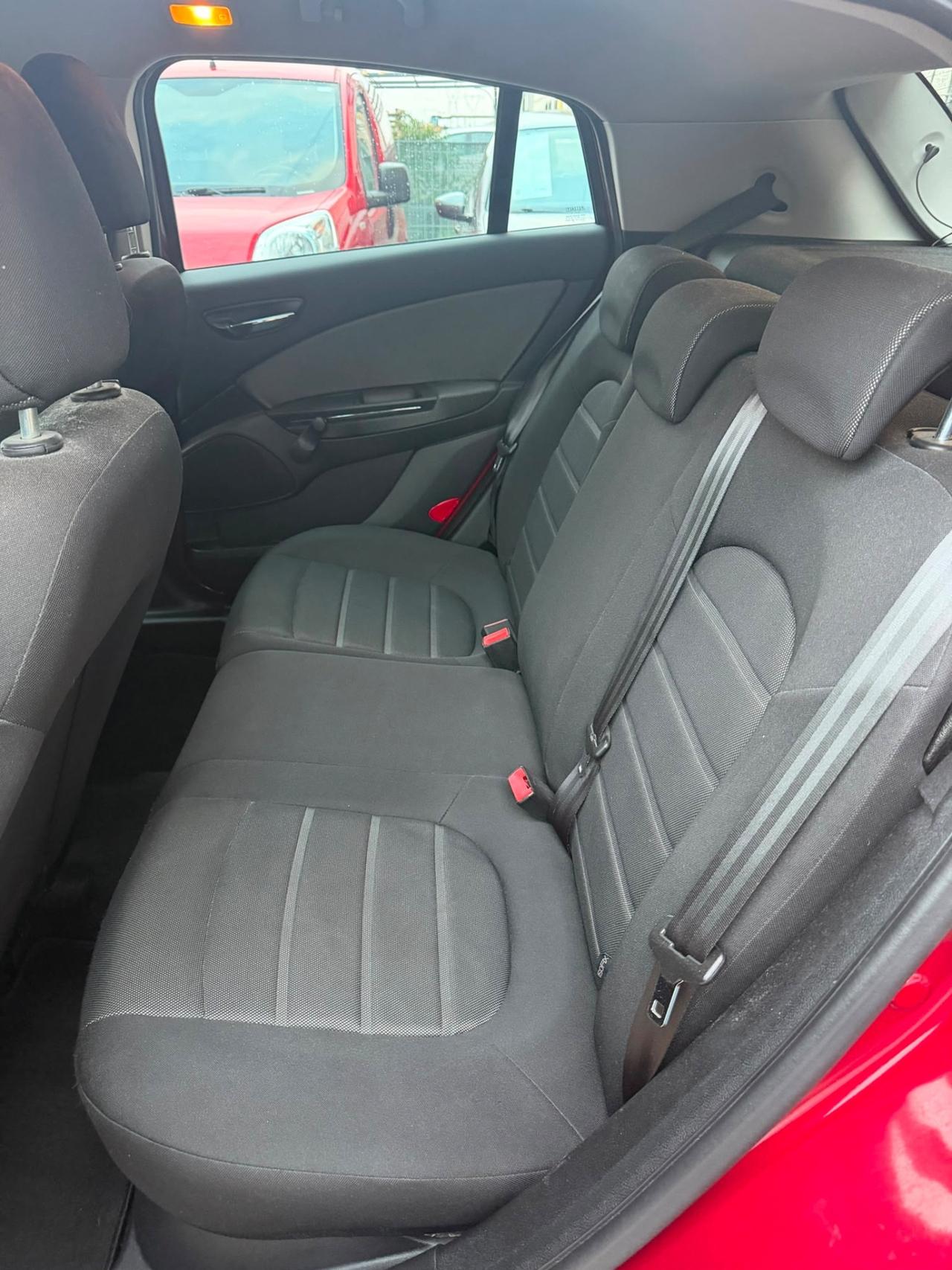 Fiat Bravo 1.6 MJT 120 CV DPF Dualogic Emotion