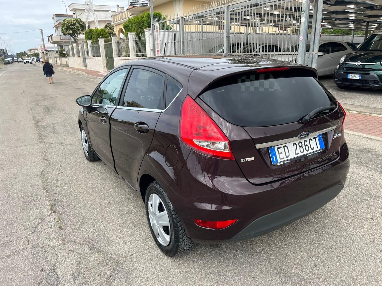 Ford Fiesta 1.6 TDCi 5p. Titanium Unipro 2010