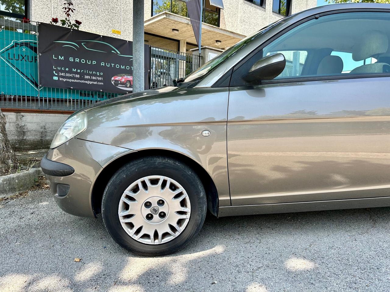 Lancia Ypsilon 1.2 Oro berlina 2 volumi - APPENA TAGLIANDATA - OK NEOPATENTATI