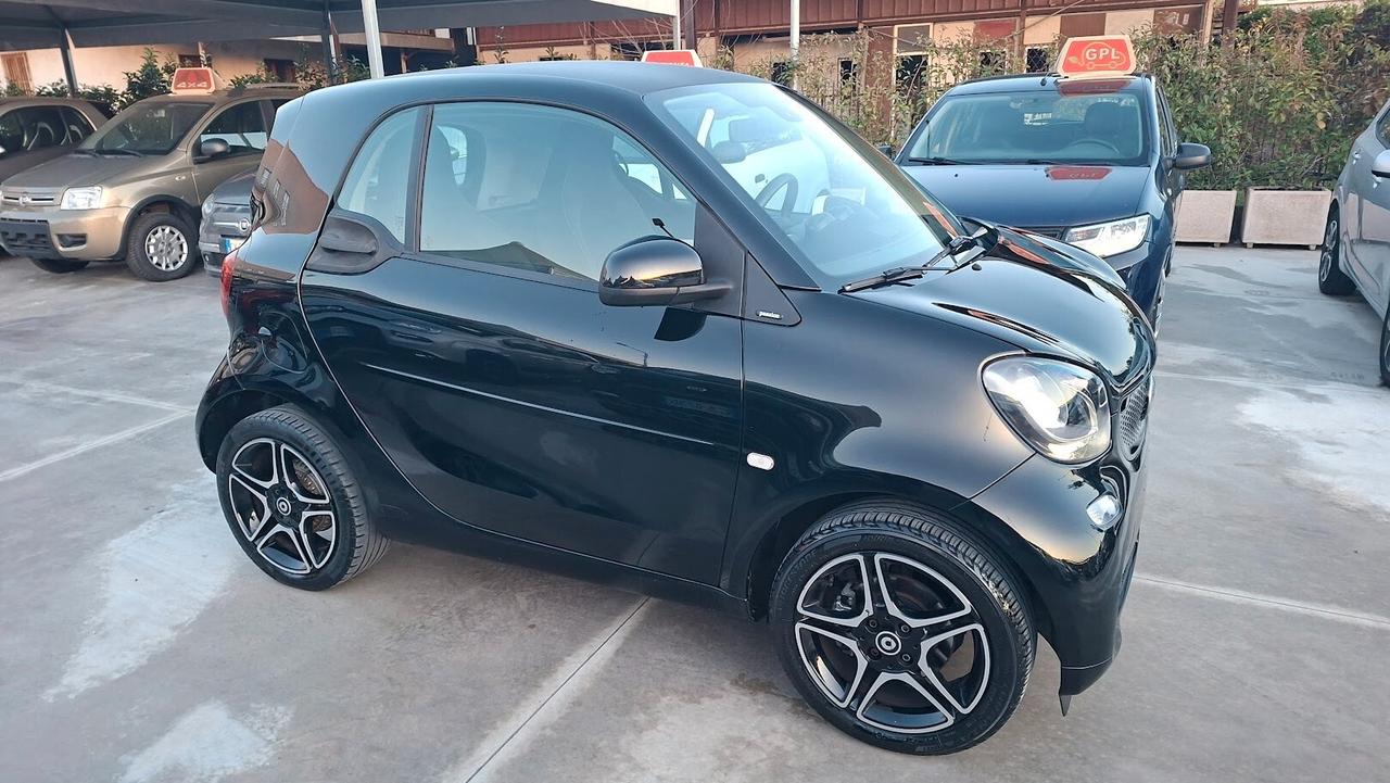 Smart ForTwo 70 1.0 Benzina 2016
